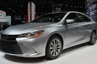 Ô tô Toyota đồng loạt giảm mạnh chưa từng có